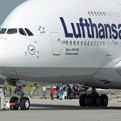 Lufthansa могут ввести тестирование на коронавирус на международных рейсах - radiomayak.ru