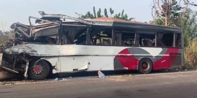 Смертельное столкновение. В Камеруне разбился пассажирский автобус: 37 погибших - nv.ua - Камерун - Яунде