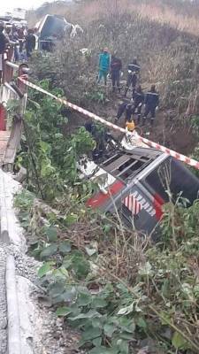 В Камеруне автобус попал в аварию, погибли 60 человек - inform-ua.info - Камерун - Яунде