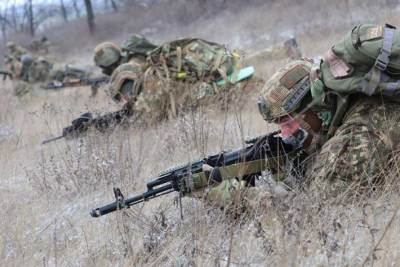 Криворожские бойцы проводят боевое слаживание - lenta.ua