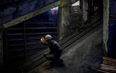 При обвале на шахте в Луганской области погиб горняк - korrespondent.net - Луганская обл.