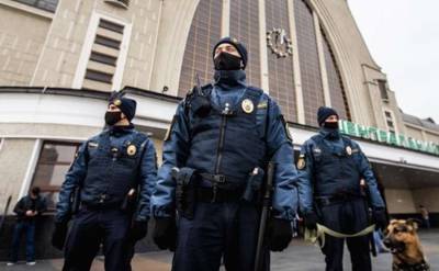 Нацгвардейцы передали полиции более 50 подозреваемых в совершении преступлений - lenta.ua - Киев