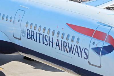 Пилот пассажирского Airbus потерял сознание за штурвалом - lenta.ru - Англия - Швейцария - Лондон - Афины