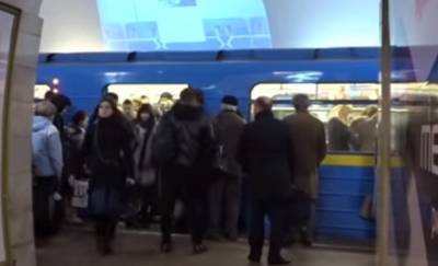 Виктор Брагинский - В новогоднюю ночь киевское метро будет работать дольше, но часть станций готовят к закрытию: детали - politeka.net - Киев