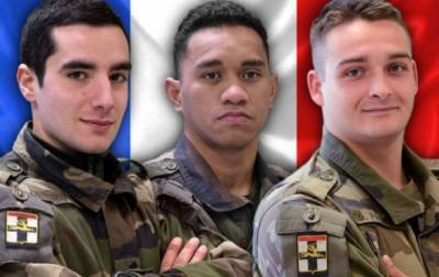 Эмманюэль Макрон - Флоранс Парли - В Мали взорвали французский БТР, погибли трое военных - rbc.ua - Мали