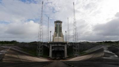Ракета «Союз» с французским спутником стартовала с космодрома Куру - 5-tv.ru - Французская Гвиана
