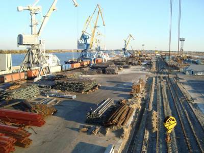 Морские порты Астраханской области увеличили на 16% перевалку грузов - astrakhanfm.ru - Астраханская обл. - Оля - Астрахань