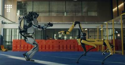 Роботы Boston Dynamics впервые станцевали вместе в честь Нового года под хит шестидесятых - hromadske.ua - США - Boston