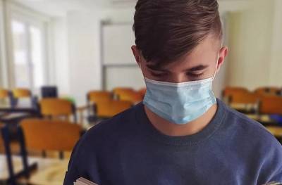Алексей Островский - В Смоленской области школьники стали реже болеть ОРВИ и COVID-19 - rabochy-put.ru - Смоленская обл.