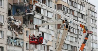 Алеся Забуранная - Семьи, пострадавшие при взрыве многоэтажки на Позняках, оформили документы на новое жилье - focus.ua - Киев