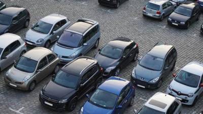 Цены на автомобили в России выросли на 10% в 2020 году - delovoe.tv