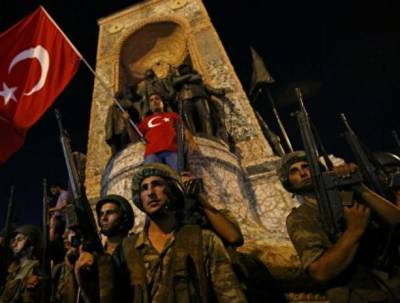 Фетхуллаха Гюлена - За попытку госпереворота турецкие офицеры получили пожизненное заключение - vpk-news.ru - Турция