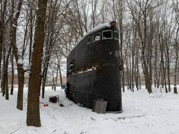 В парке Победы областного центра появилась подводная лодка - vologda-poisk.ru - Вологда - Североморск