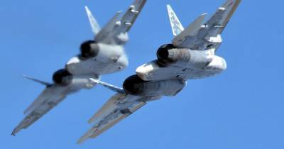 Игорь Коротченко - Военный эксперт рассказал о превосходстве Су-57 над американским F-35 - ren.tv