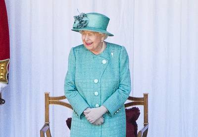 Елизавета II - Мишель Барнье - Елизавета II утвердила сделку Британии с ЕС - tvc.ru - Англия - Лондон - Таможенный Союз - Брюссель