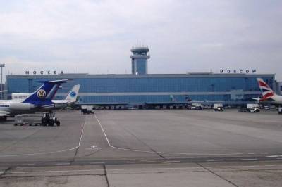 В аэропортах Москвы из-за непогоды задержаны и отменены почти 150 рейсов - aif.ru - Москва