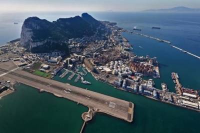 Мадрид и Лондон согласовали вопрос пересечения границы на Гибралтаре - aif.ru - Англия - Лондон - Испания - Гибралтар - Мадрид