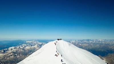 Маркус Крамер - Российские лыжники попали в ДТП на границе Италии и Швейцарии - newinform.com - Швейцария