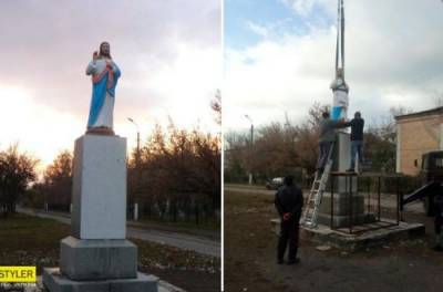 Владимир Ленин - Под Запорожьем Ленин после «декоммунизации» стал Иисусом (ФОТО) - agrimpasa.com - Запорожская обл. - Бердянск