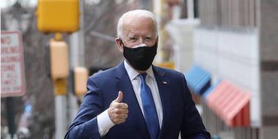 Leah Millis - Джо Байден - Байден попросит американцев носить маски первые 100 дней его президентства - nv.ua - США - Украина