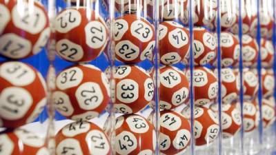В ЮАР 20 людей стали миллионерами из-за банальной комбинации в лотереи: сколько они выиграли - 24tv.ua - Юар