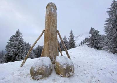 В Баварских Альпах появился, а затем исчез фаллический монумент - argumenti.ru - Германия - Бавария