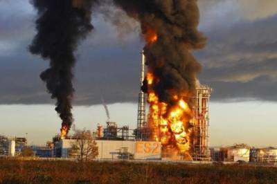Взрыв на нефтезаводе в ЮАР: Шесть человек пострадали - vkcyprus.com - Юар - Дурбан