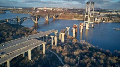 Достраивать запорожские мосты будет самый мощный кран в Европе - lenta.ua - Украина - Турция - Стамбул - Запорожье