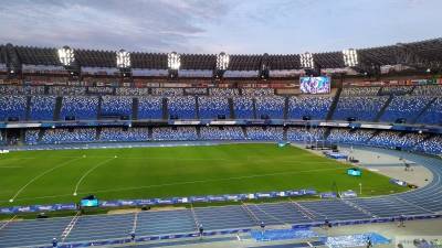 Диего Марадон - Стадион итальянского "Наполи" официально переименовали в честь Марадоны - newinform.com - Аргентина - Буэнос-Айрес - Неаполь