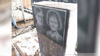 Ксения Собчак - Анатолий Собчак - Актер Колмогоров привел в порядок могилу родных Ксении Собчак - nation-news.ru - Узбекистан - Ташкент
