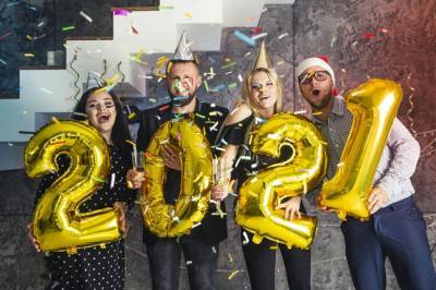 Новогодний корпоратив: 5 "золотых" правил поведения - ivona.bigmir.net - Украина