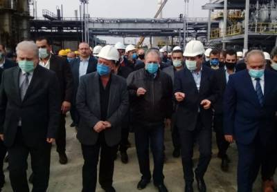 Хусейн Арнус - Премьер-министр Сирии оценил восстановление нефтезавода в Хомсе - riafan.ru - Сирия