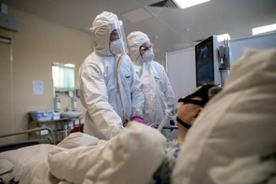 Николай Дурманов - Российский врач назвал самых опасных распространителей COVID-19 - lenta.ru