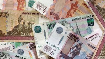 Долги по кредитам помешали 4 млн россиянам покинуть страну — ФССП - polit.info