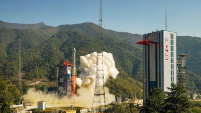 Александр Галкин - Китай успешно запустил спутник зондирования Земли Gaofen-14 - russian.rt.com