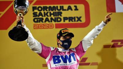 Льюис Хэмилтон - Даниил Квят - Ромен Грожан - Серхио Перес - Джордж Рассел - Серхио Перес впервые в карьере стал победителем Гран-при «Формулы-1» - mir24.tv - Бахрейн