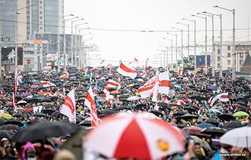 Белорусы расшатывают кресло под Лукашенко - charter97.org