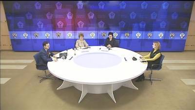 Михаил Мурашко - Минздрав предлагает ограничить передвижение граждан - vesti.ru