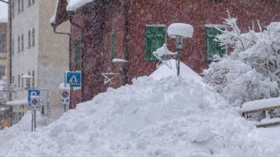 Ливни, снегопады и наводнение парализовали северную Италию - 5-tv.ru - Австрия - Италия