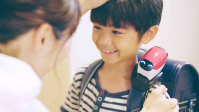 Япония - "Ангел-хранитель": Honda представила миниатюрного робота для детей – видео - 24tv.ua - США