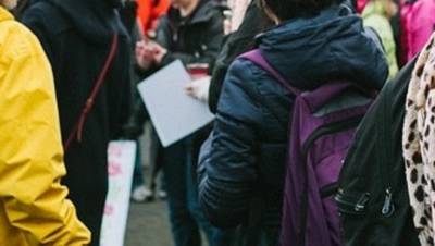В Тюменской области в отпуске по уходу за ребёнком находятся почти двести отцов - nashgorod.ru - Тюменская обл.