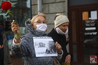 В Бресте на акцию пенсионеров вышло 14 человек - naviny.by - Белоруссия - Брест