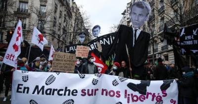 Франсуа Олланд - Подсказка Раде. Как Макрон новым законом о полиции взбесил французов - dsnews.ua - Франция