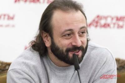 Елизавета Арзамасова - Илья Авербух - Авербух прокомментировал слухи о тайной свадьбе со звездой «Папиных дочек» - aif.ru