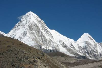 Повторное измерение прибавило Эвересту 86 сантиметров - aif.ru - Пекин - Непал - Катманду