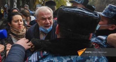 Никол Пашинян - Демонстранты – против Пашиняна: десятки задержанных на акциях протеста в Армении – видео - news.24tv.ua - Ереван