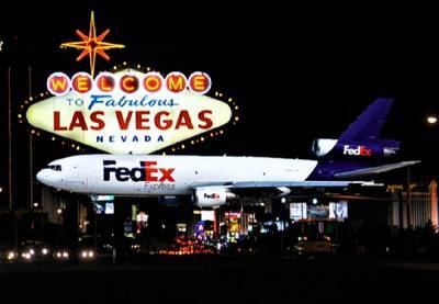Как азартные игры спасли компанию FedEx от банкротства и сделали ее логистическим гигантом - 24tv.ua - США