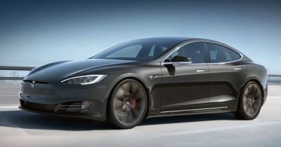 Илон Маск - Илон Маск - Tesla Илона Маска стала шестой компанией в мире с капитализацией более 600 млрд долларов - focus.ua
