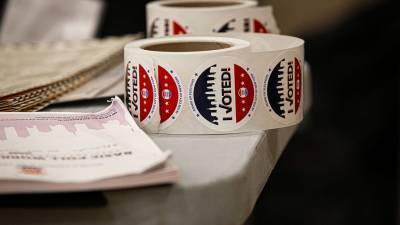 Кен Пакстон - Джо Байден - Техас потребовал отменить результаты выборов в четырех штатах США - gazeta.ru - США - Техас - шт. Джорджия - штат Висконсин - шт.Пенсильвания - шт. Мичиган