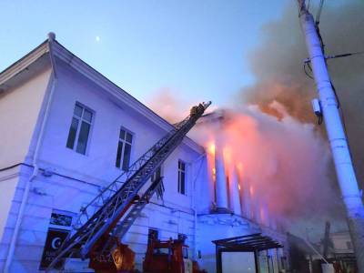 В Полтаве загорелись кинотеатр и три заведения (фото, видео) - sharij.net - Полтава - Гсчс